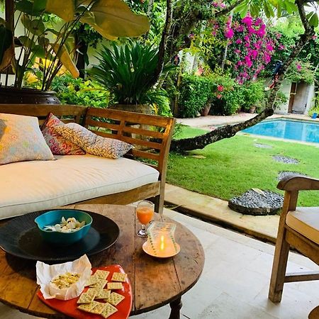 Villa Kunang Seminyak Esterno foto