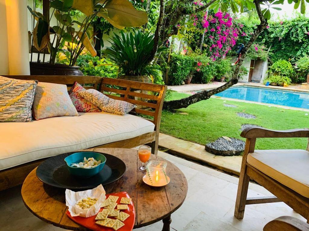 Villa Kunang Seminyak Esterno foto