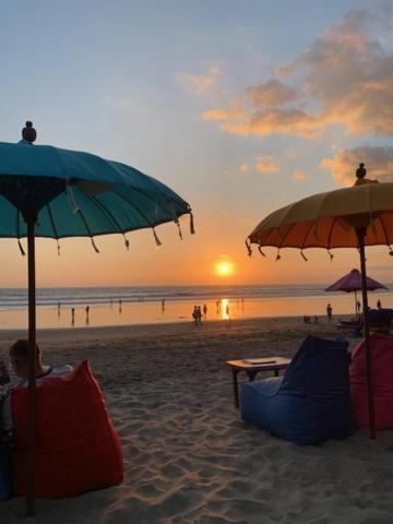 Villa Kunang Seminyak Esterno foto
