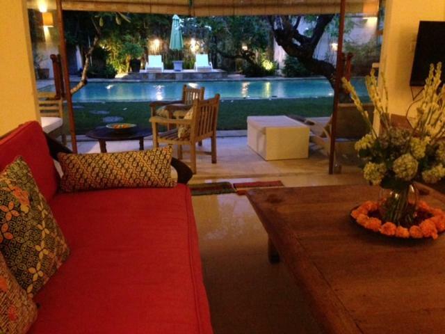 Villa Kunang Seminyak Esterno foto