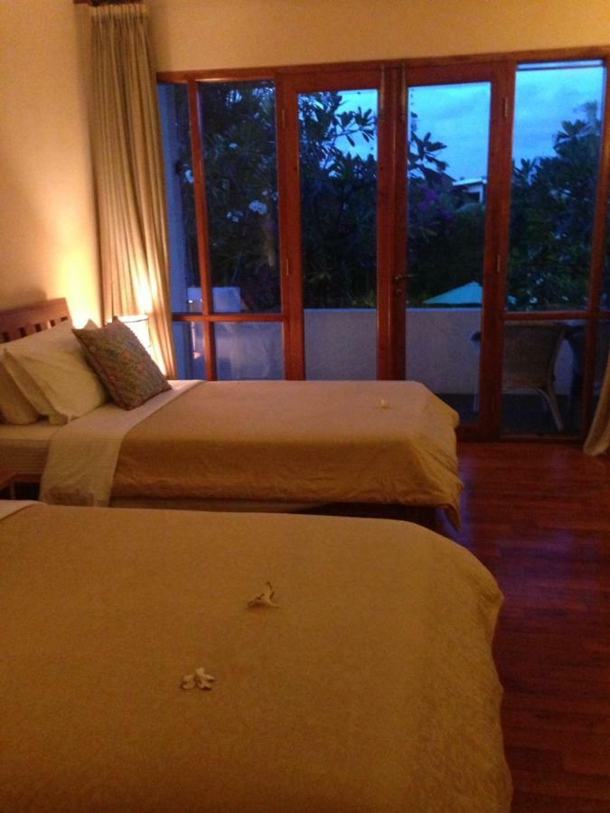 Villa Kunang Seminyak Esterno foto